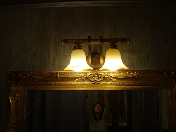 light2.jpg